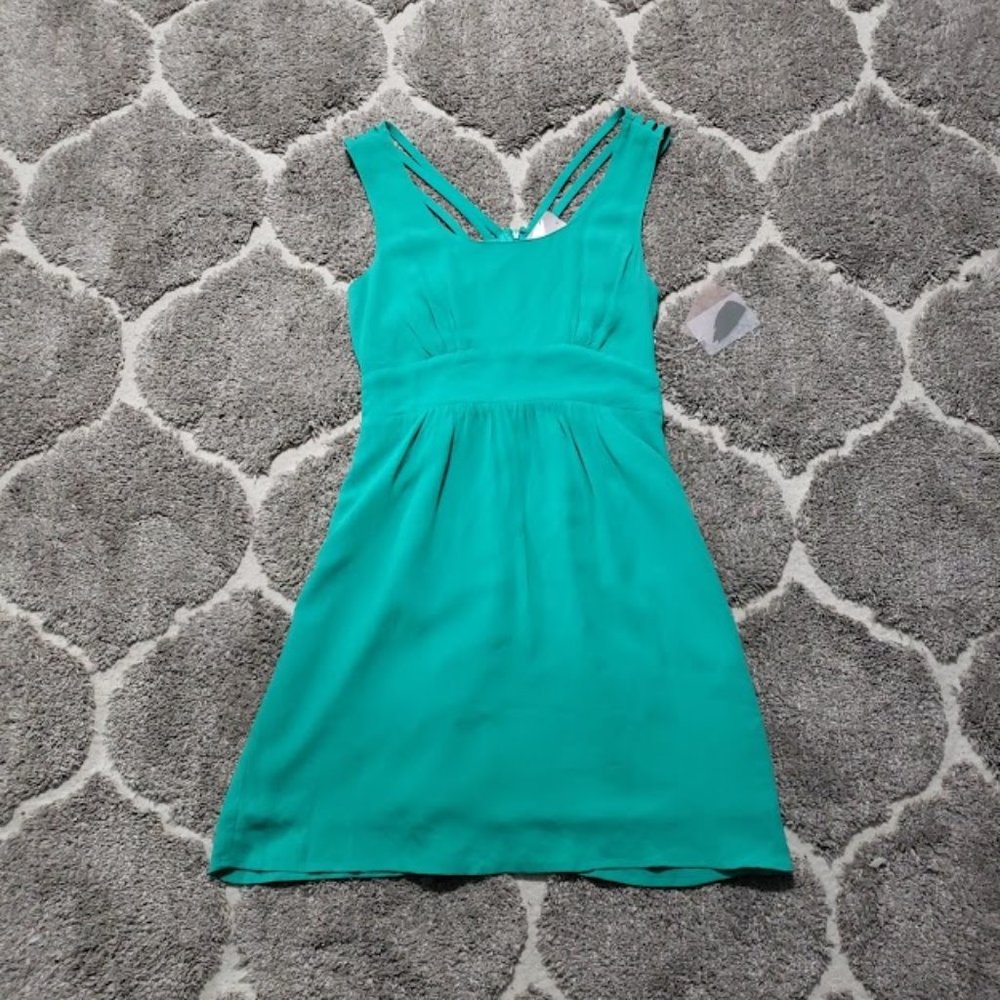 NWT Forever 21 Green Strap Sleeveless Mini Dress - Picture 8 of 10